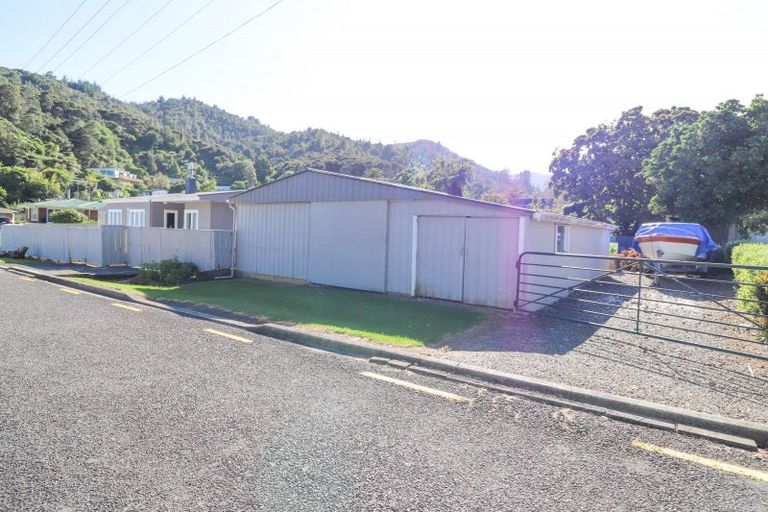 Photo of property in 38 Waiomu Valley Road, Waiomu, Thames, 3575