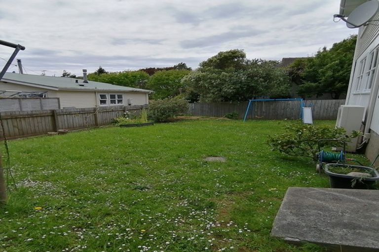 Photo of property in 38 Pembroke Street, Tawa, Wellington, 5028