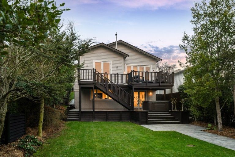 Photo of property in 27 Wales Street, Maori Hill, Dunedin, 9010