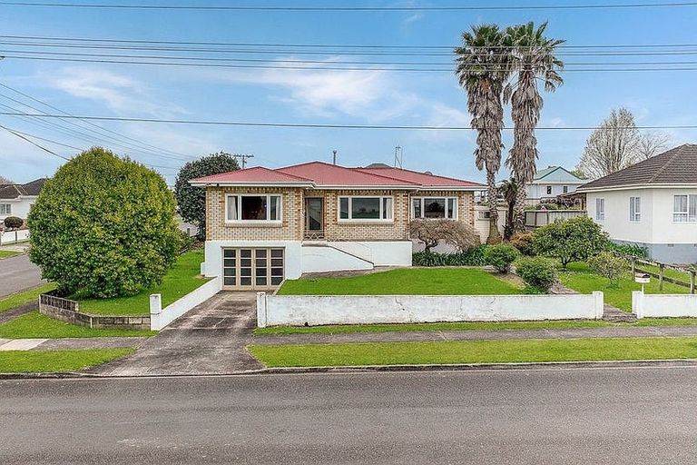 Photo of property in 12 Page Street, Morrinsville, 3300