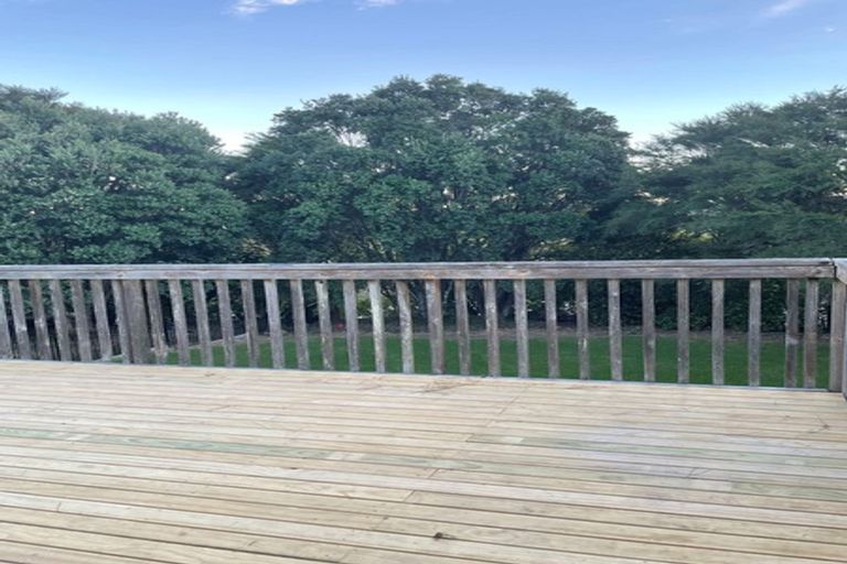 Photo of property in 149 Matipo Road, Te Atatu Peninsula, Auckland, 0610