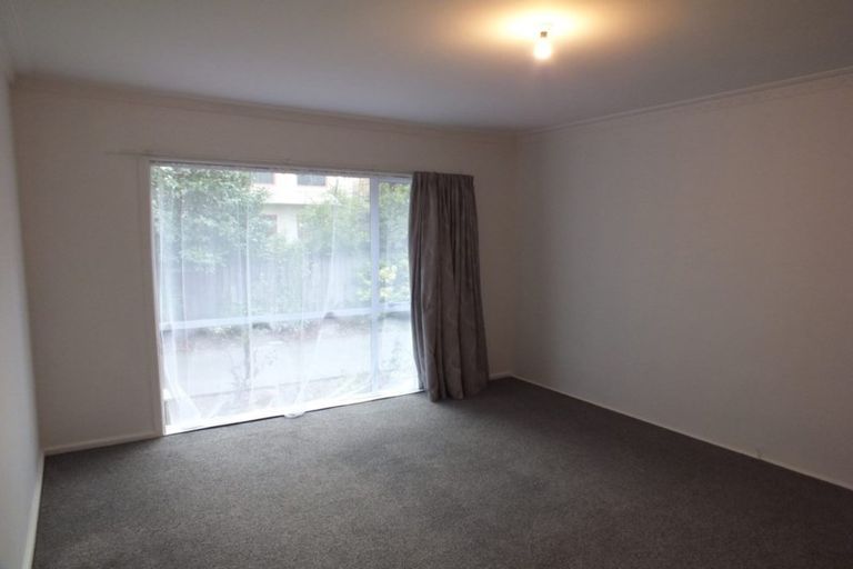 Photo of property in 2/65 Lincoln Road, Hillmorton, Christchurch, 8024