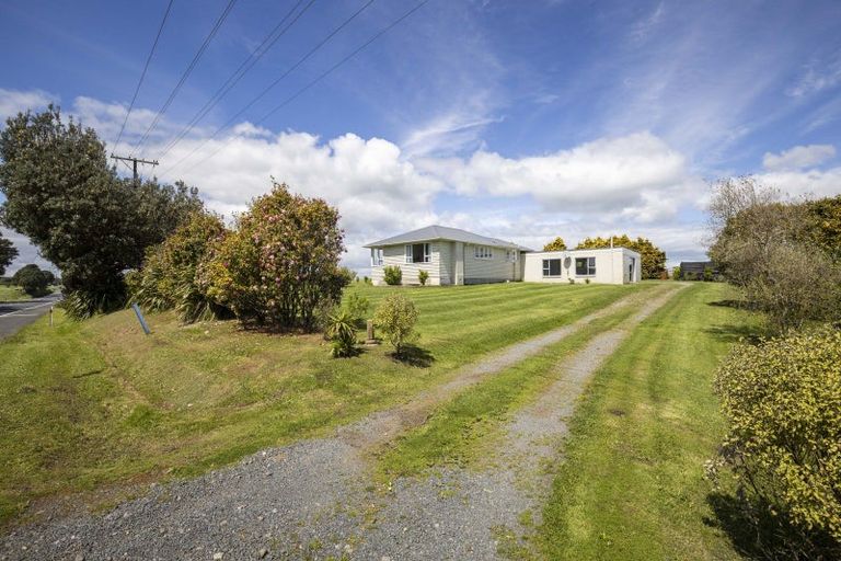 Photo of property in 260 Main North Road, Motunui, Waitara, 4383