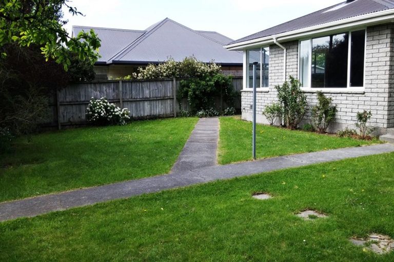 Photo of property in 23 Westerleigh Street, Bishopdale, Christchurch, 8053