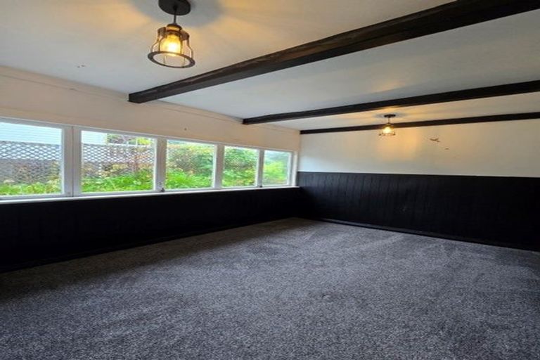 Photo of property in 172 Kawaha Point Road, Kawaha Point, Rotorua, 3010