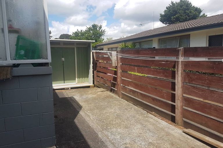 Photo of property in 1/360 Bucklands Beach Road, Bucklands Beach, Auckland, 2012