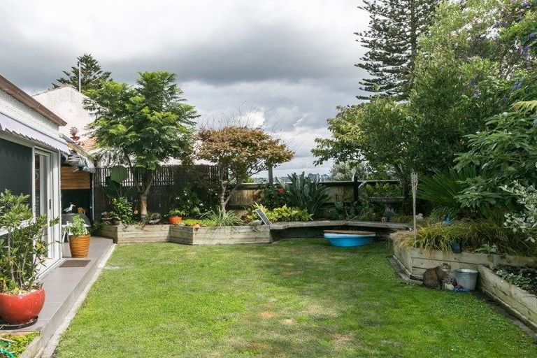 Photo of property in 4/184 Charles Street, Westshore, Napier, 4110