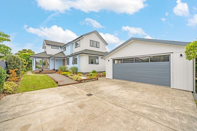Photo of property in 15 Thackeray Street, Trentham, Upper Hutt, 5018
