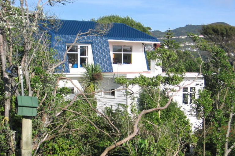 Photo of property in 24 Chesterton Street, Johnsonville, Wellington, 6037