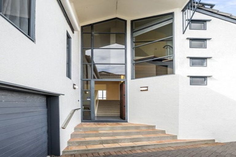 Photo of property in 2/25 Waimarie Street, Saint Heliers, Auckland, 1071