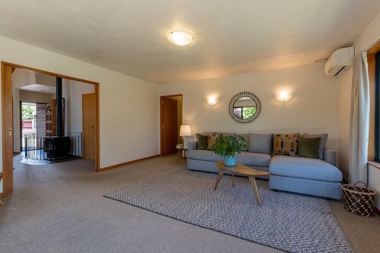 Photo of property in 17 Stagg Place, Brightwater, 7022