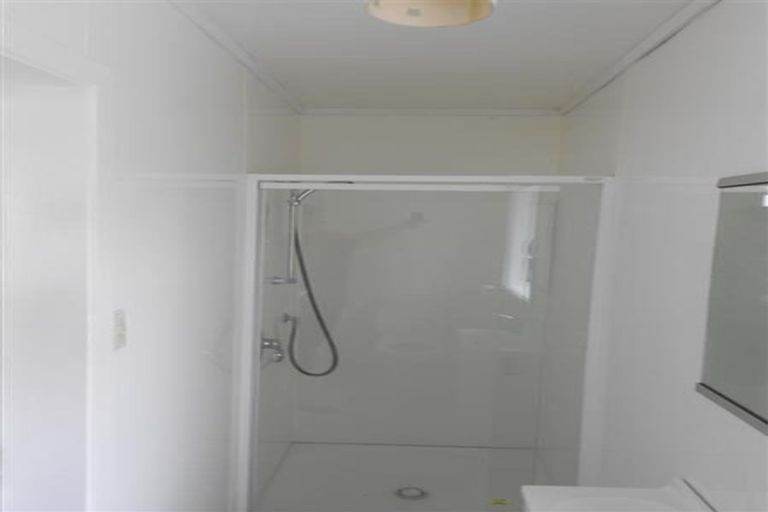 Photo of property in 2/311 Carrington Street, Vogeltown, New Plymouth, 4310