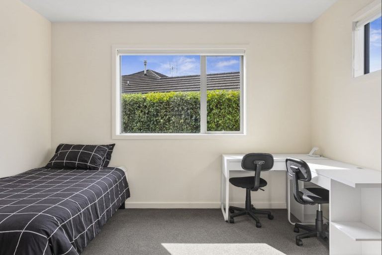 Photo of property in 37 Jarrett Terrace, Leamington, Cambridge, 3432