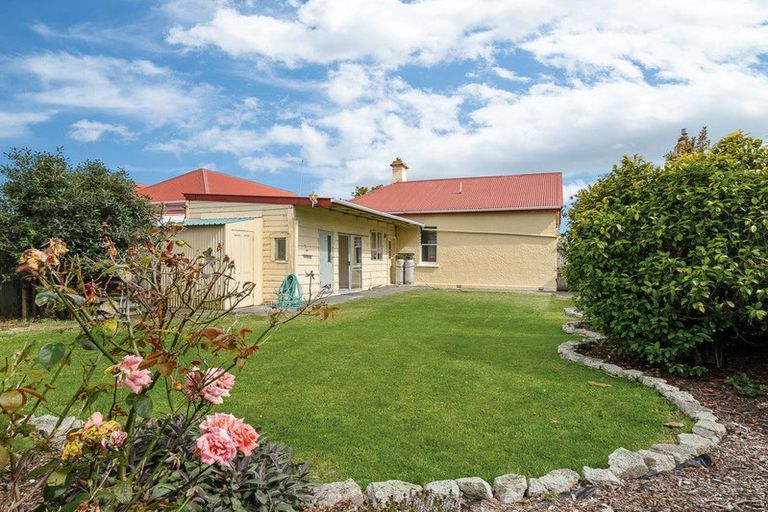 Photo of property in 19 Calder Street, Saint Kilda, Dunedin, 9012