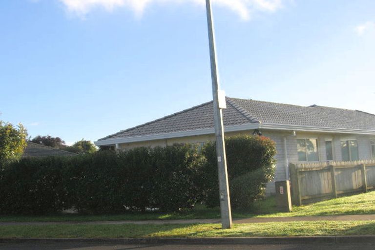 Photo of property in 168 Burswood Drive, Burswood, Auckland, 2013