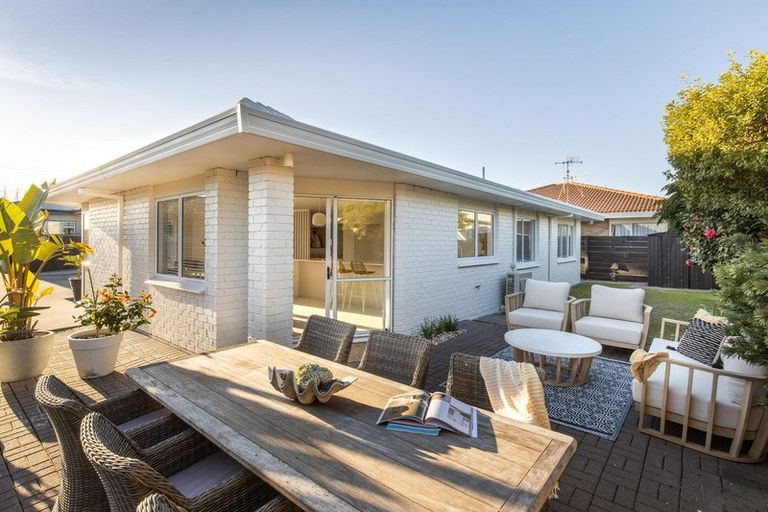 Photo of property in 14b Golf Road, Mount Maunganui, 3116