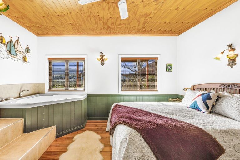 Photo of property in 1 Shortcut Road, Cromwell, 9310