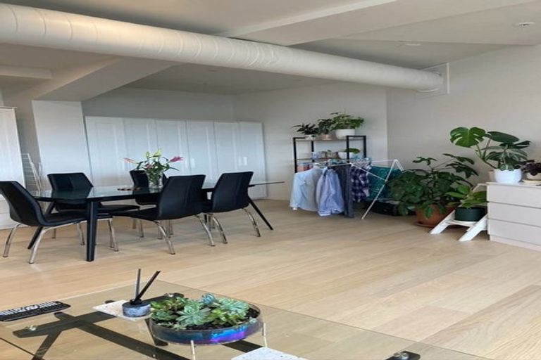 Photo of property in Quantum On Thorndon Quay, 7/163c Thorndon Quay, Pipitea, Wellington, 6011