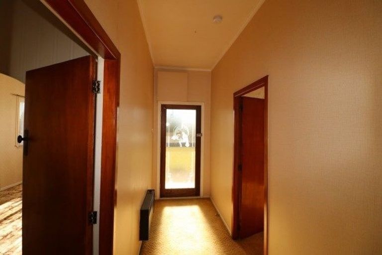 Photo of property in 4 Terrace Street, Putaruru, 3411