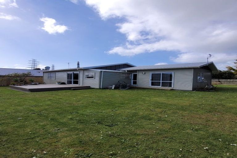 Photo of property in 14 Saxton Road, Upper Vogeltown, New Plymouth, 4310