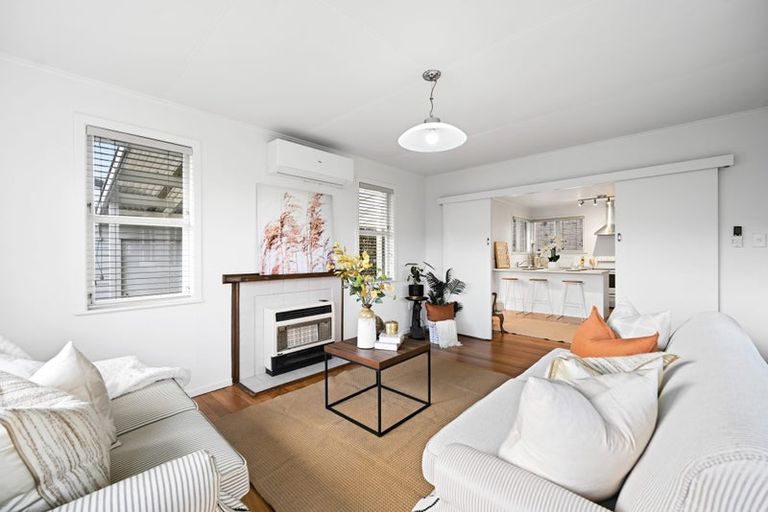 Photo of property in 64 Aurora Terrace, Hillcrest, Hamilton, 3216