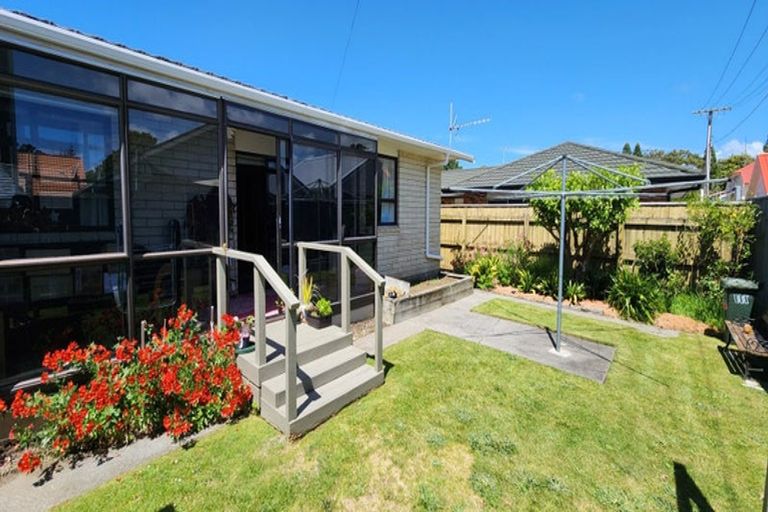 Photo of property in 3/12 Darnell Street, Fitzroy, New Plymouth, 4312