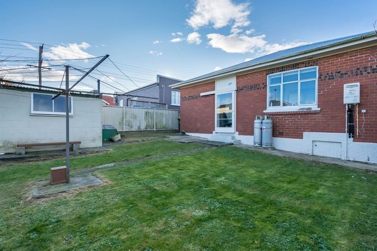 Photo of property in 4 Forbes Street, Balaclava, Dunedin, 9011