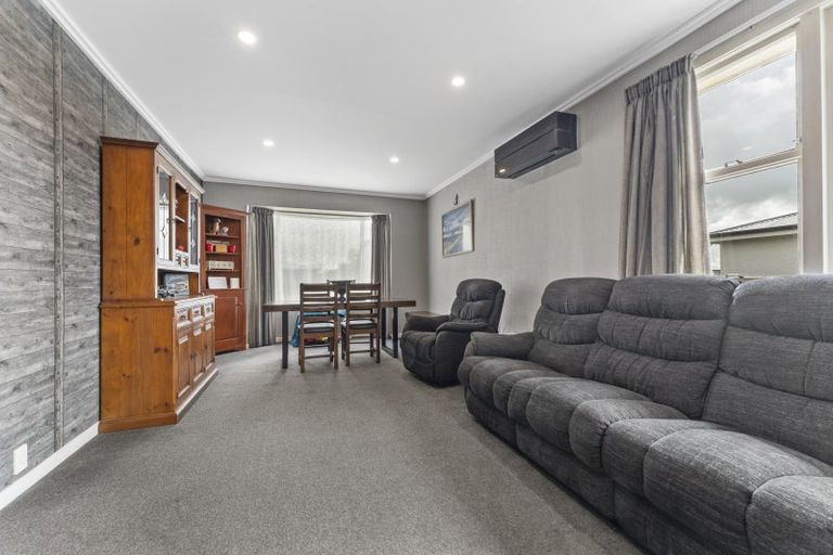 Photo of property in 12 Edwin Street, Gore, 9710