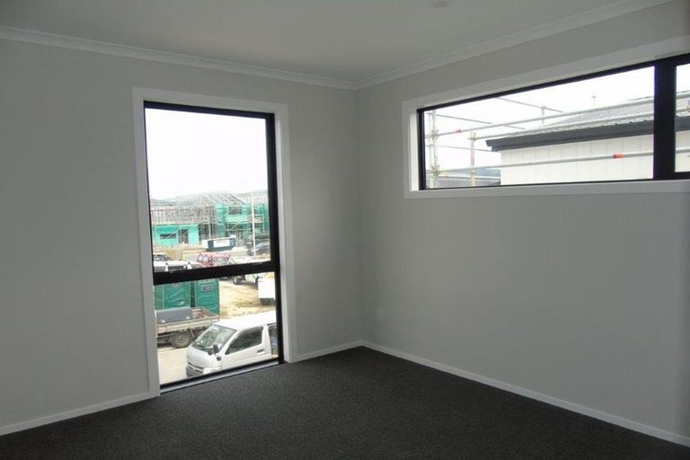 Photo of property in 35 Doug Jensen Street, Wallaceville, Upper Hutt, 5018