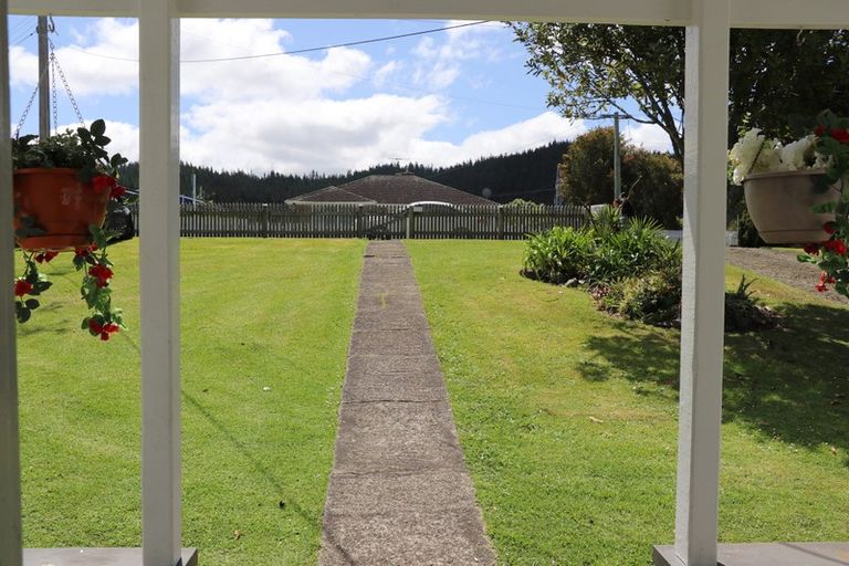 Photo of property in 7 School Road, Riverhead, 0820