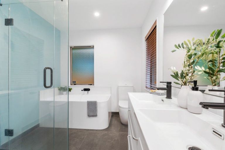 Photo of property in 15 Forest Place, Lynmore, Rotorua, 3010