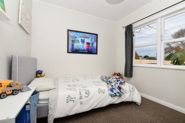 Photo of property in 38 Heath Street, St Andrews, Hamilton, 3200