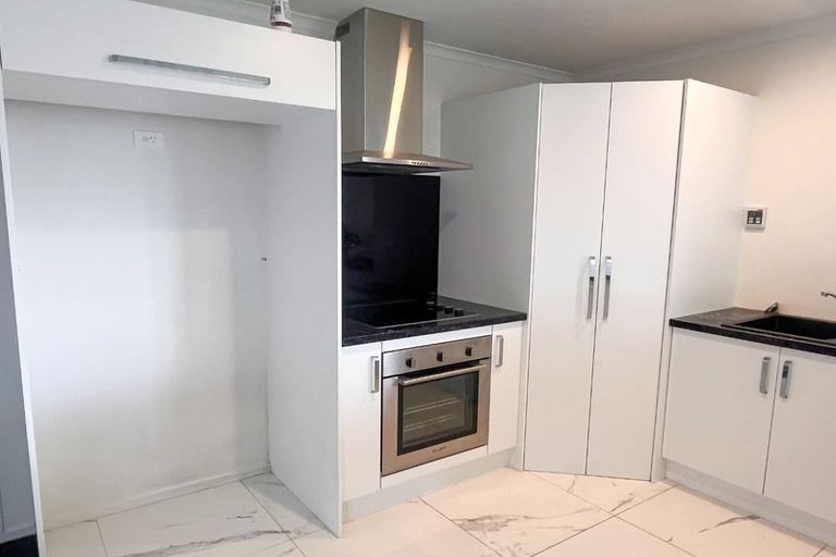 Photo of property in 5 Kokoda Street, Halswell, Christchurch, 8025