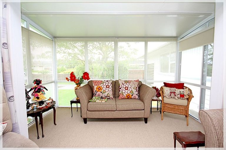 Photo of property in 32 Marlborough Street, Levin, 5510