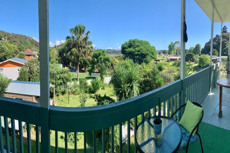 Photo of property in 35 Tahuna Road, Paihia, 0200