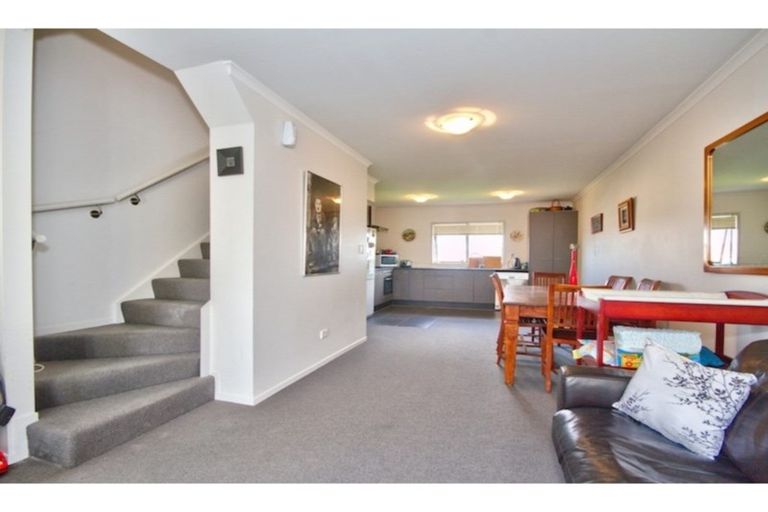 Photo of property in St Claire Village, 190/172 Mcleod Road, Te Atatu South, Auckland, 0610