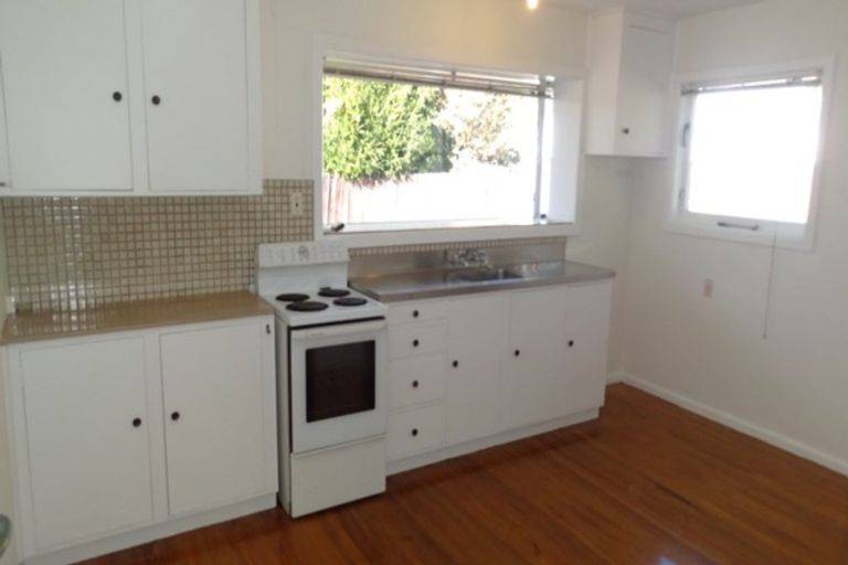 Photo of property in 2/9 Wadeley Road, Ilam, Christchurch, 8041