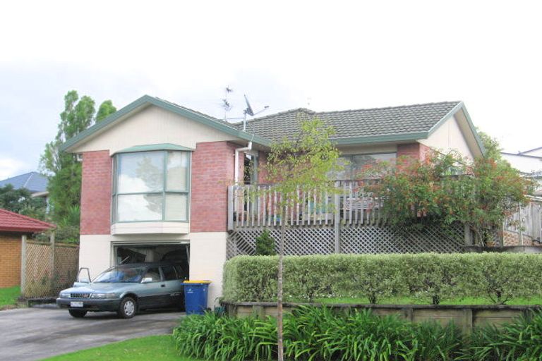 Photo of property in 45 Milan Drive, Glen Eden, Auckland, 0602