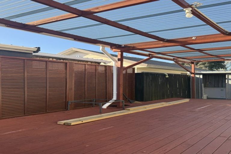 Photo of property in 47 Grove Road, Papakura, 2110