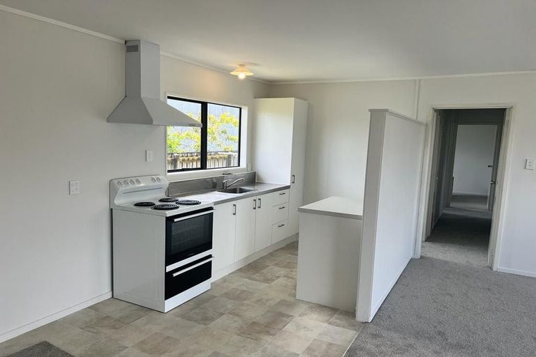 Photo of property in 1/20 Volta Place, Clendon Park, Auckland, 2103