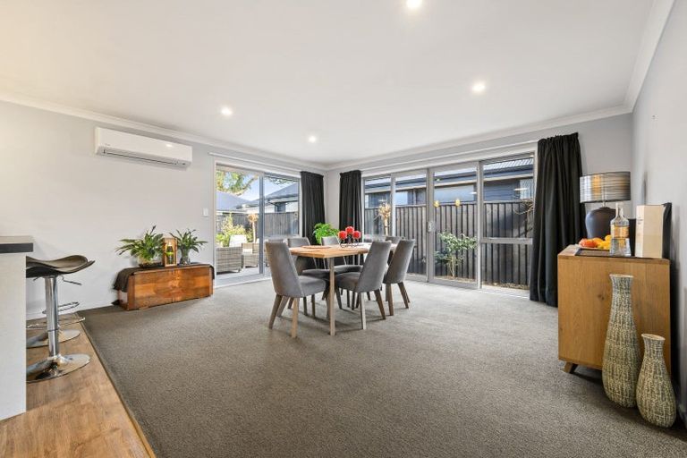 Photo of property in 4 Franklin Drive, Rangiora, 7400