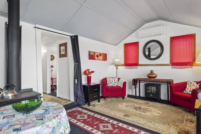 Photo of property in 7 Taylor Street, Brighton, Dunedin, 9035