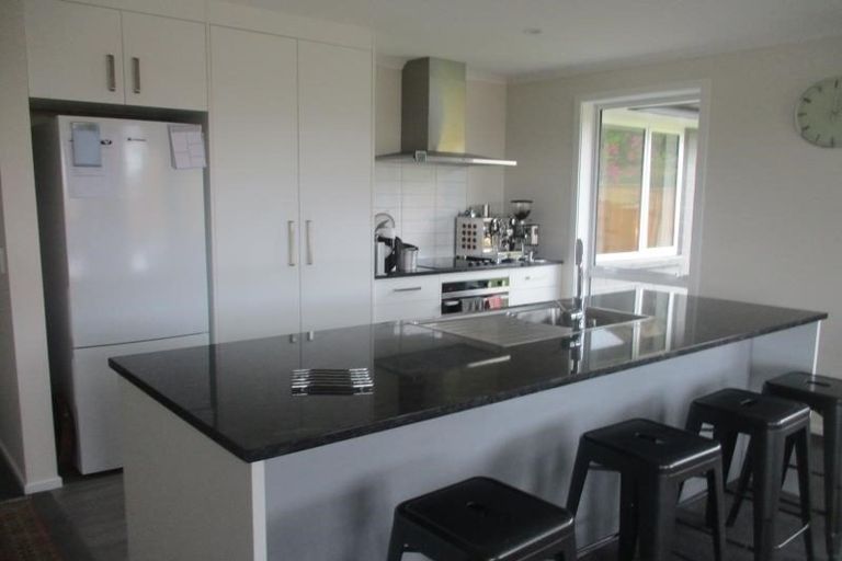 Photo of property in 53 Seagrass Place, Otaki Beach, Otaki, 5512