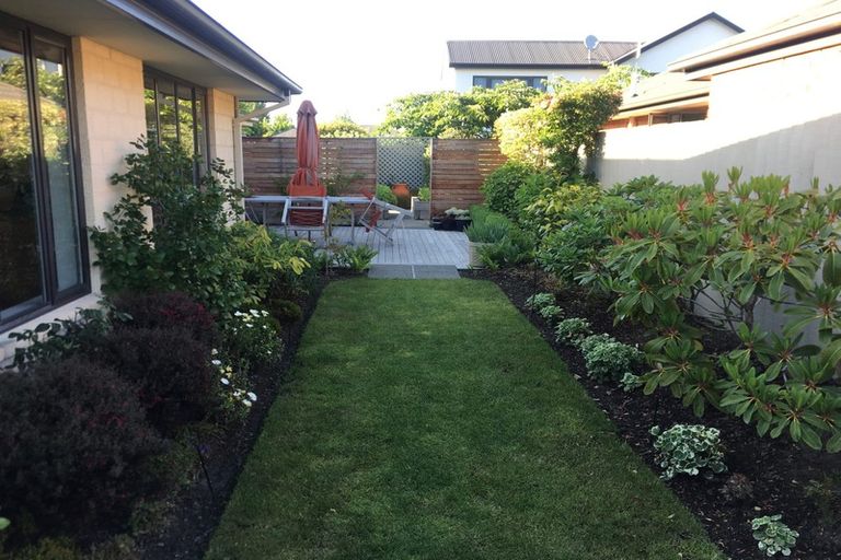 Photo of property in 6 Blarney Place, Casebrook, Christchurch, 8051