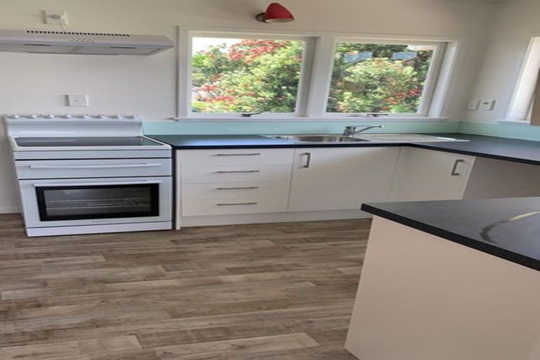 Photo of property in 4/24 Inverness Road, Browns Bay, Auckland, 0630