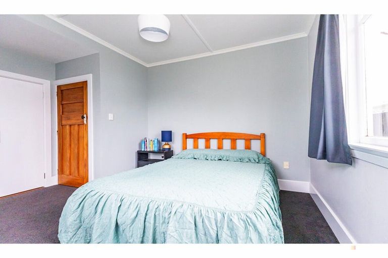 Photo of property in 19 Parsonage Road, Waimate, 7924