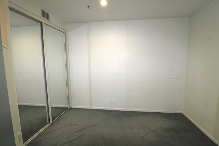 Photo of property in Terrace Garden Apartments, 6d/120 The Terrace, Wellington Central, Wellington, 6011