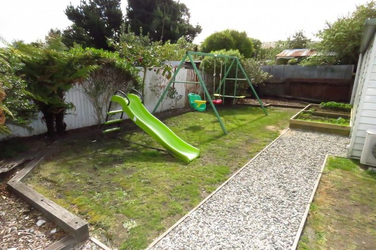 Photo of property in 5 Fonblanque Street, Westport, 7825