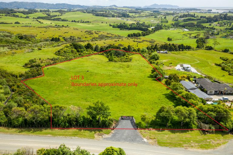 Photo of property in 296 Devich Road, Mangawhai, Kaiwaka, 0573