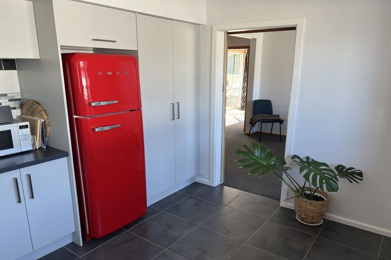 Photo of property in 28 King Street, Taradale, Napier, 4112